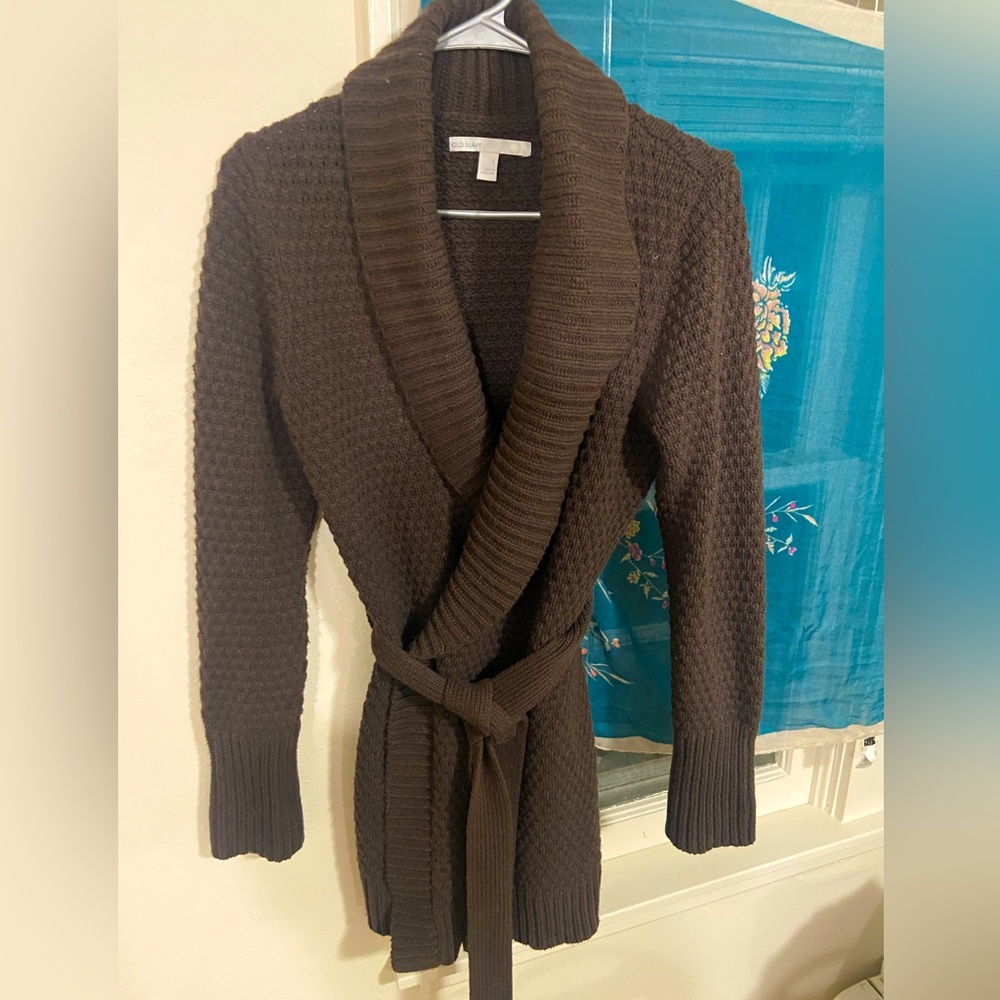 Knitted Cardigan With Tie